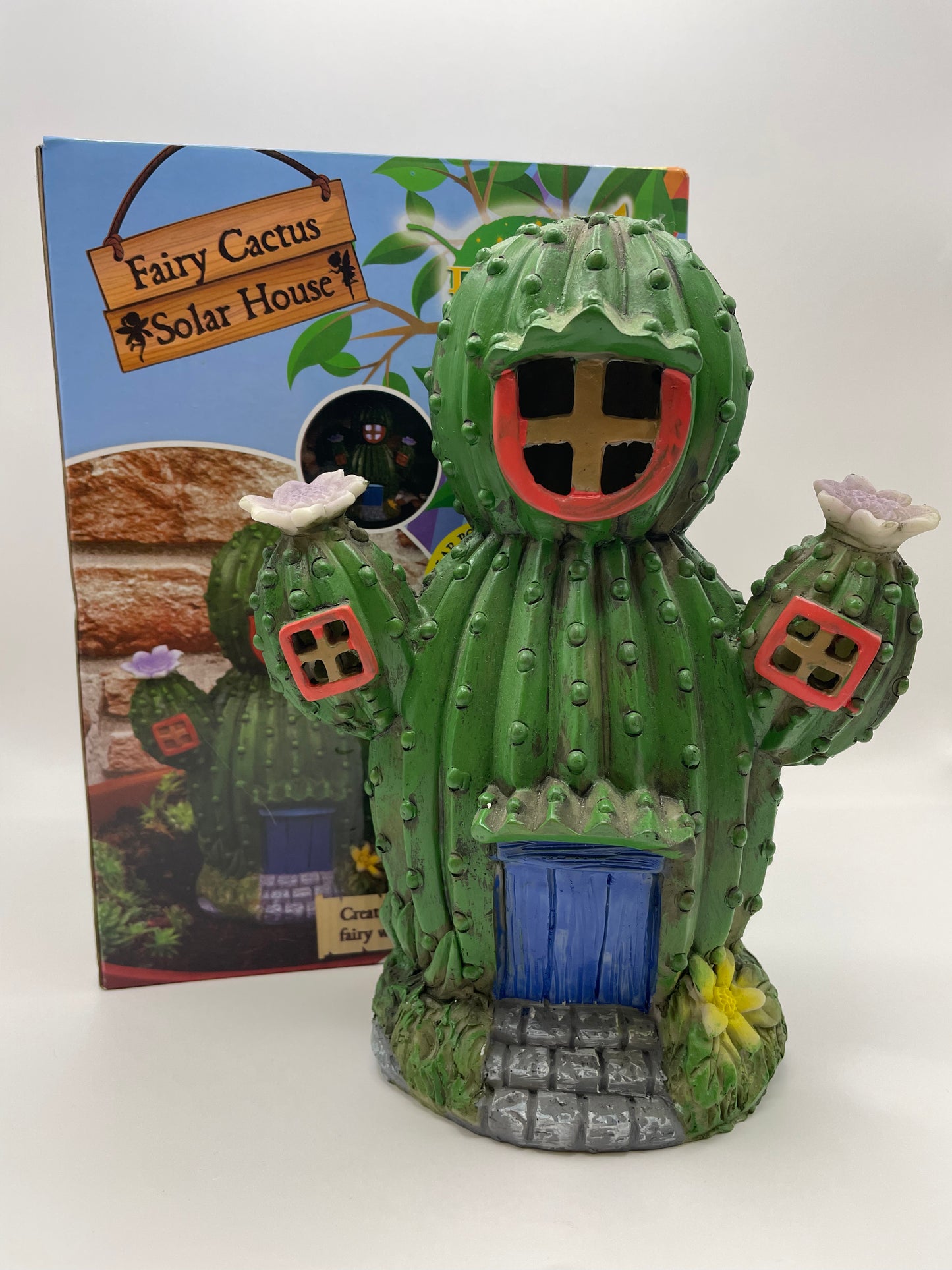 Cactus Solar House